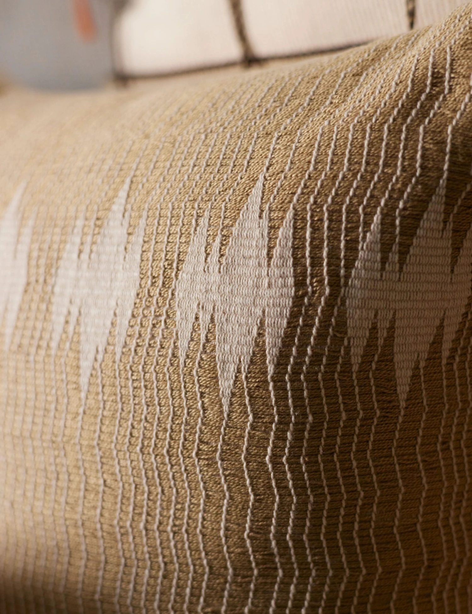 Alem Pillow - Image 3