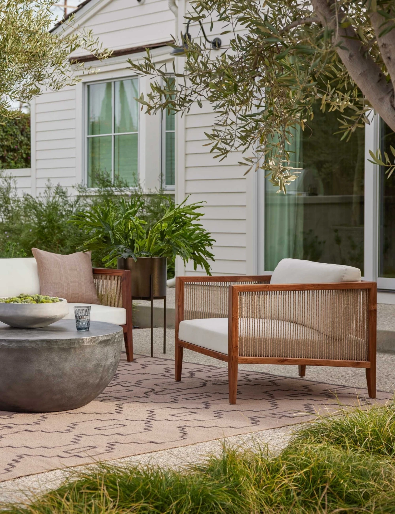 Roana Indoor / Outdoor Rug - Image 4